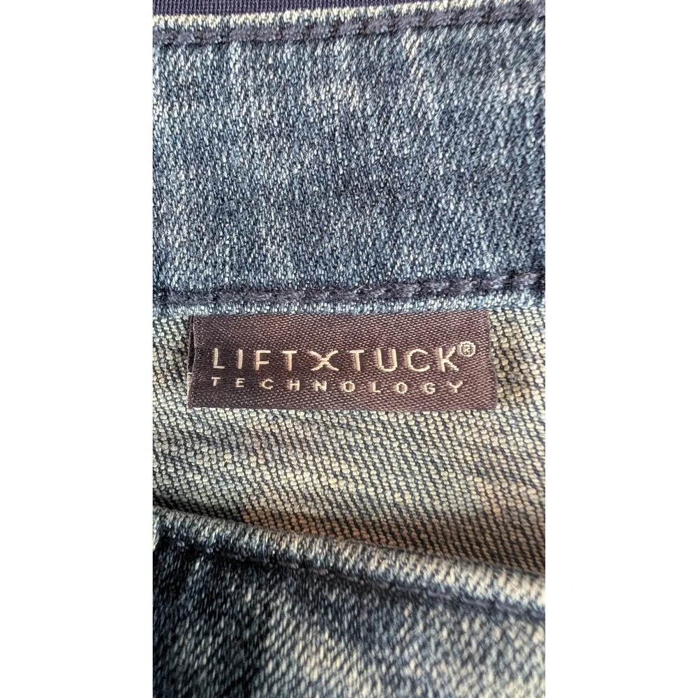 NYDJ Womens 28W Fiona Slim Flare Crop Ankle Jeans Light Wash Fray Hem NWT - Picture 14 of 15